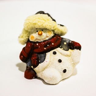 Сувенир "Снеговик сидящий"